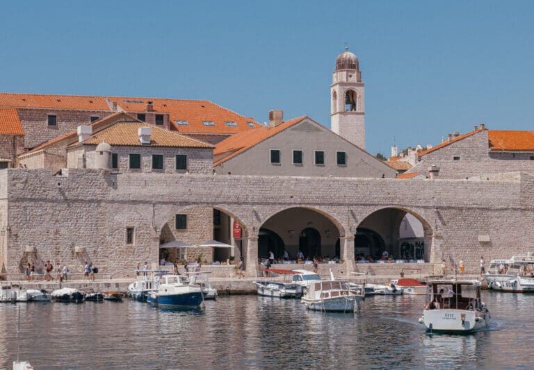 HOW TO GET FROM SPLIT TO DUBROVNIK: 3 BEST WAYS