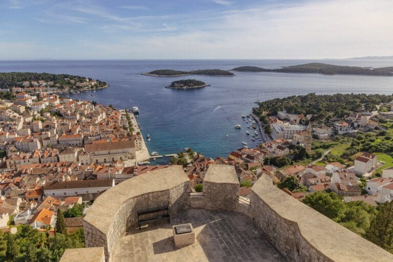 ULTIMATE SPLIT TO HVAR DAY TRIP GUIDE: BEST THINGS TO DO AND SEE ON HVAR